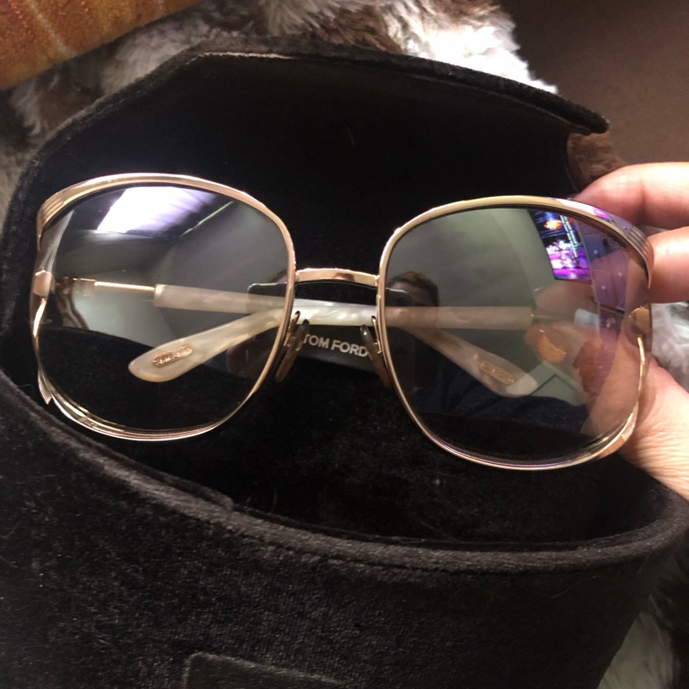 TOM FORD Margaux TF40 275 Rose Gold Ivory AUTHENTIC SUNGLASSES 62-17-120